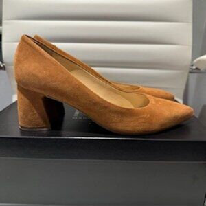 Marc Fisher Yulunda Suede Block Heel Tan Size 6